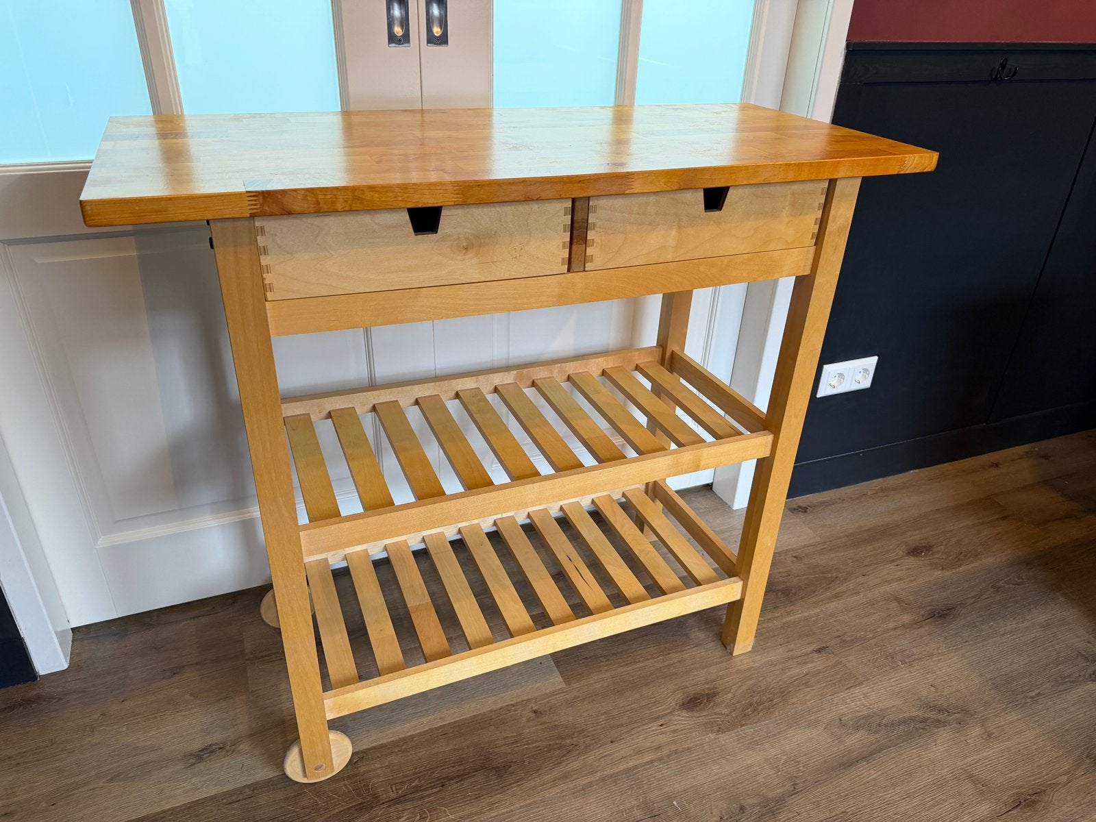 IKEA FÖRHÖJA roltafel (keukentrolley, keukenkast), Ophalen, 50 tot 100 cm, Zo goed als nieuw, Overige houtsoorten