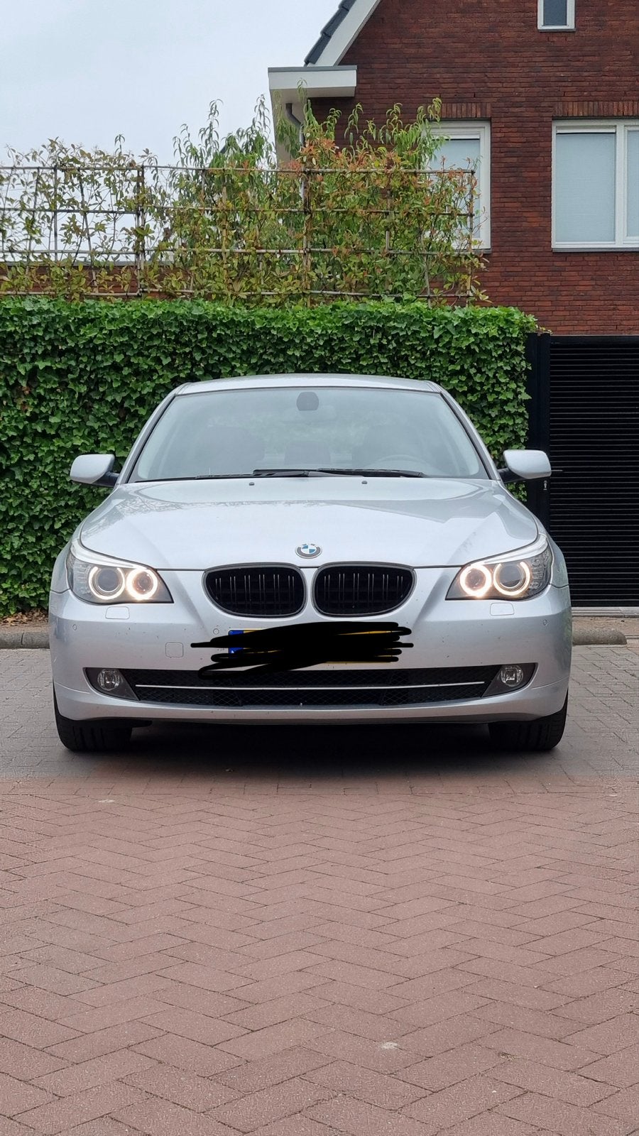 BMW 5-Serie E60 E61 Voorbumper Zilver (2003-2010), Auto-onderdelen, Ophalen, Gebruikt, Voor, Bumper