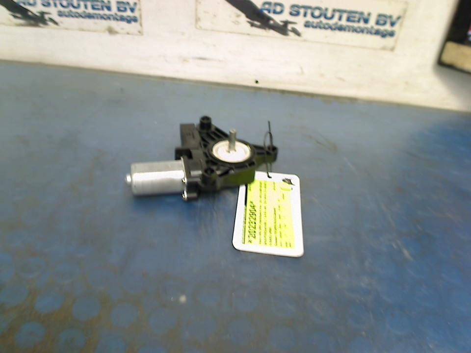 Motor Raammechaniek Links Achter Volvo V40 (MV) 2015, Gebruikt, Siegburger Straße 229, Köln 50679, , Duitsland, Info@volvocars.com