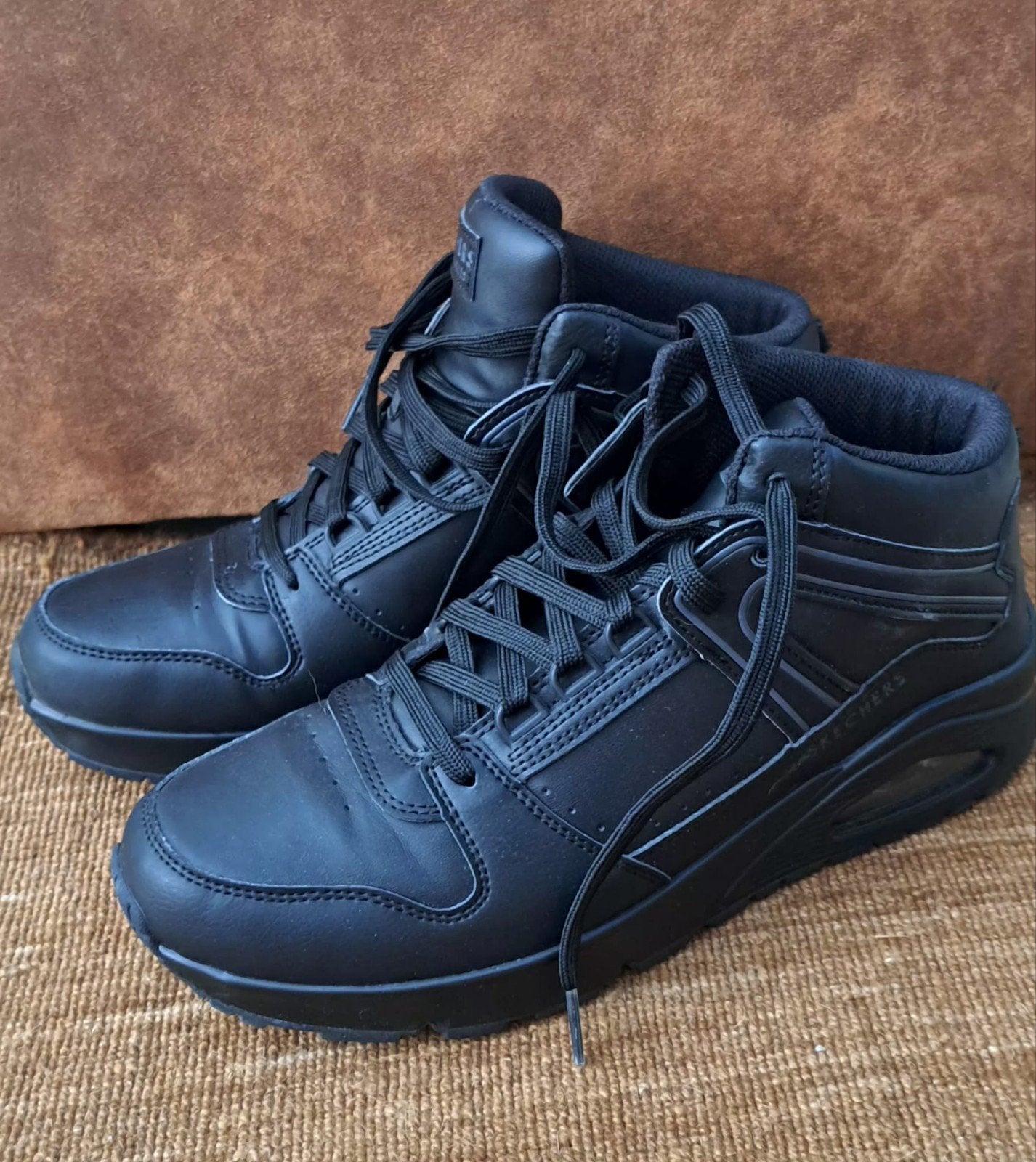 Skechers Air-Cooled Halfhoge Sneakers Zwart Maat 42 Nieuw, Skechers, Zwart, Nieuw, Ophalen of Verzenden