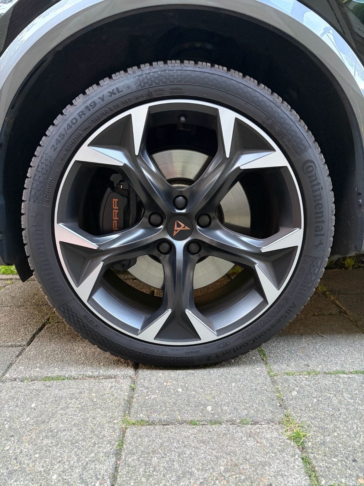 Cupra formentor 19 inch velgen + all season banden., Auto-onderdelen, Banden en Velgen, Banden en Velgen, Nieuw, 235 mm, All Season