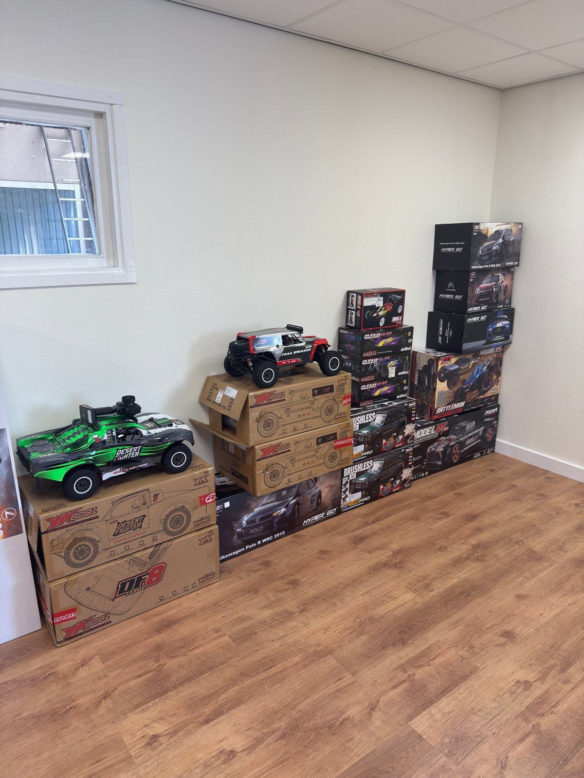 Nieuw bij Engelen Trading Weurt  RC-auto’s, vliegtuig, boten, Hobby en Vrije tijd, Ophalen of Verzenden, Nieuw, Overige schalen