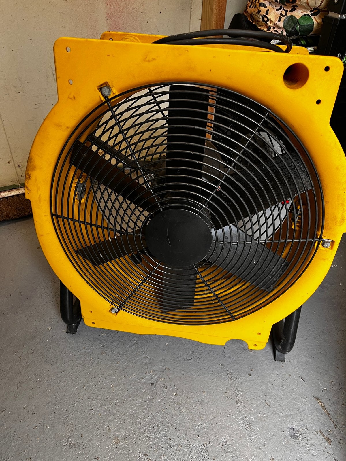 Dryfast vloerventilator, Ophalen, Zo goed als nieuw, Ventilator