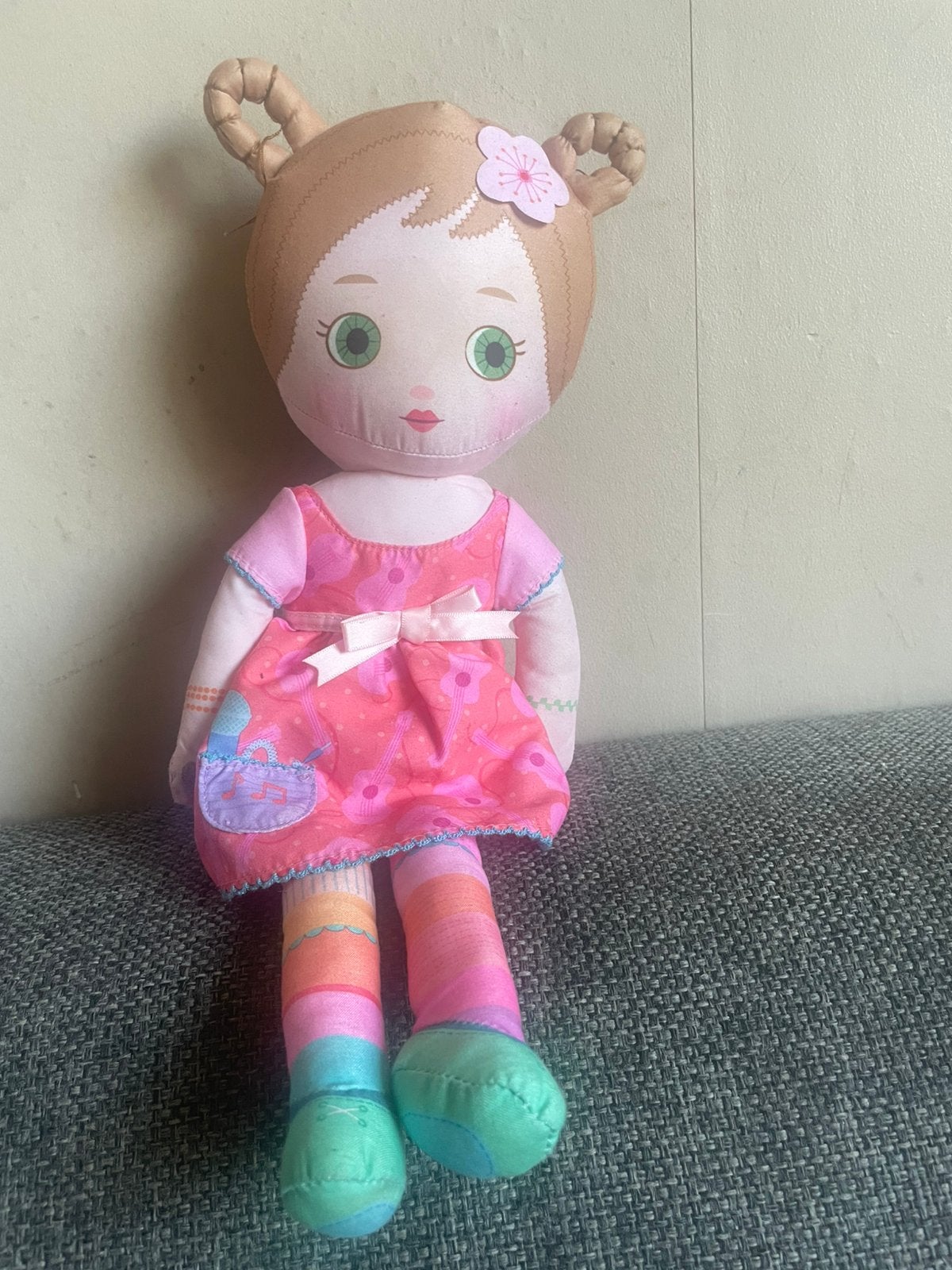 Zapf Creation   zingende Mooshka lappenpop, Ophalen of Verzenden, Zo goed als nieuw, Babypop