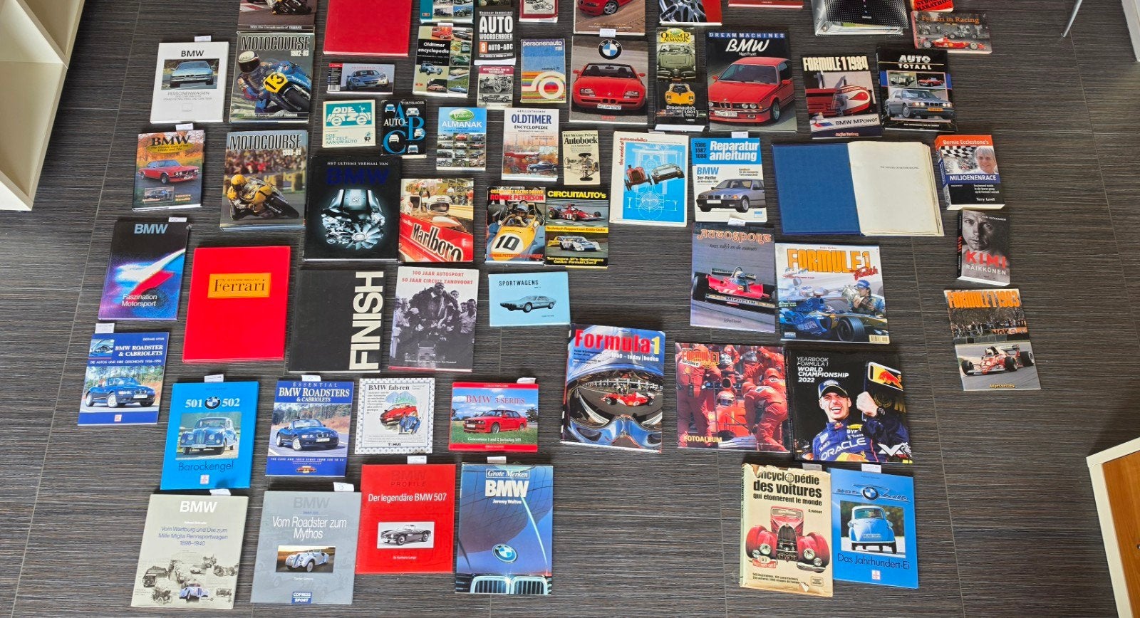 Ook los te koop Auto- Motorboeken: Motocourse, BMW, Ferrari, Ophalen of Verzenden, Gelezen, BMW, Diverse auteurs