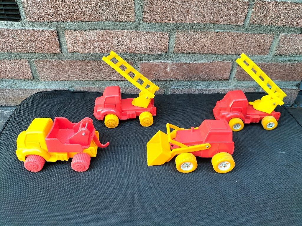 Plastic autootjes voor strand of tuin - oa Vikingplast, Ophalen of Verzenden, Gebruikt