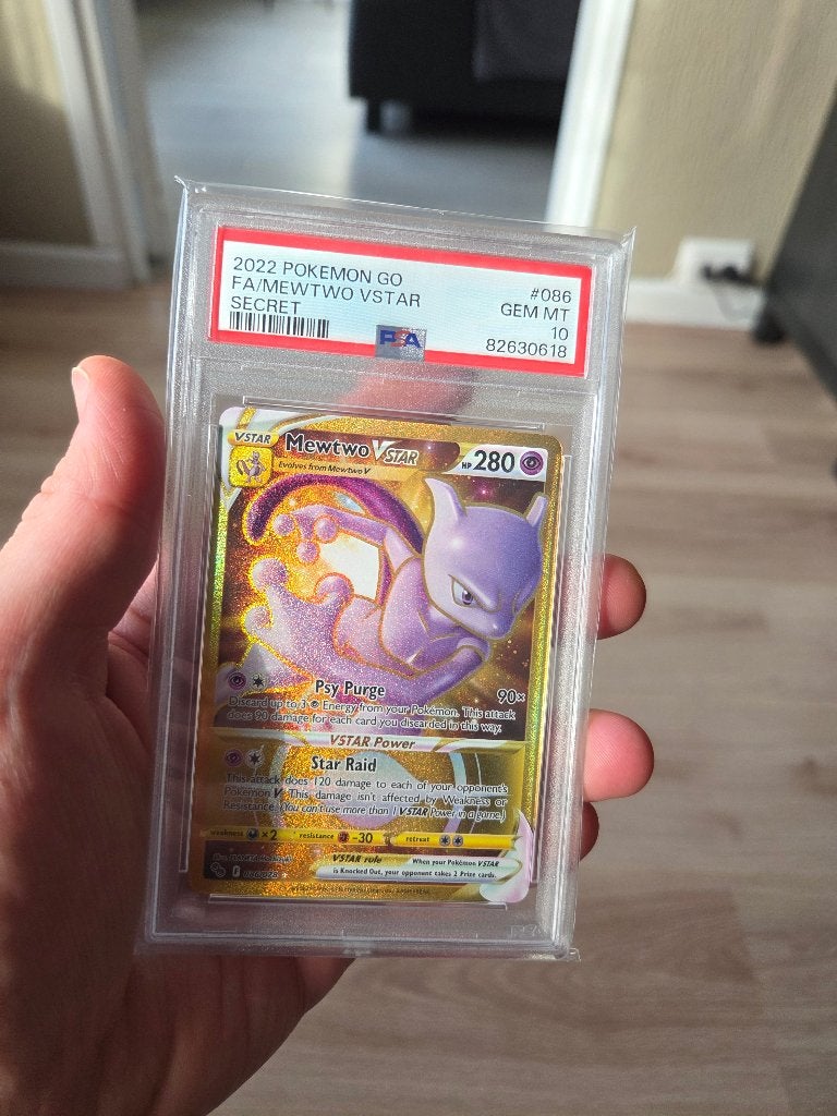 Mewtwo Vstar  pokemon go secret #086 psa 10, Hobby en Vrije tijd, Verzamelkaartspellen | Pokémon, Ophalen of Verzenden, Zo goed als nieuw