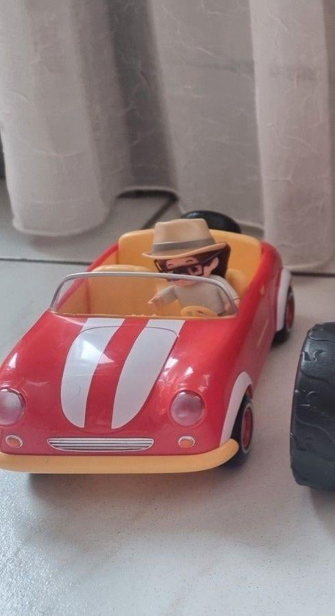 Playmobil rode auto met poppetje. Bekijk ook mijn andere adv, Ophalen of Verzenden