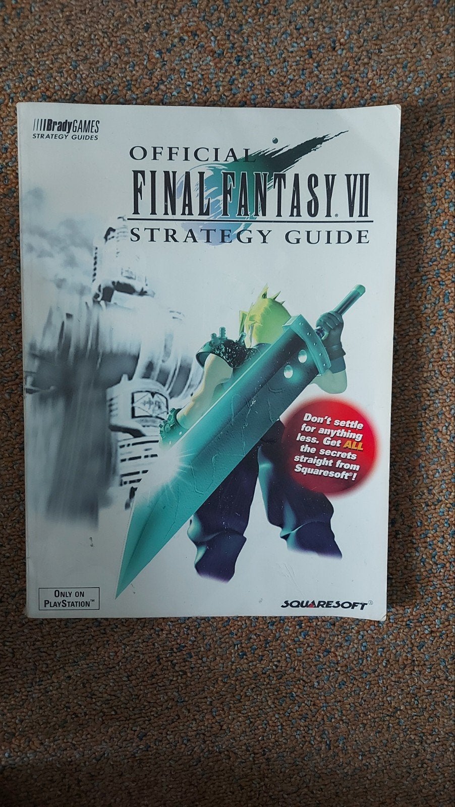Final Fantasy VII Officiële Strategiegids PlayStation, Spelcomputers en Games, Ophalen of Verzenden