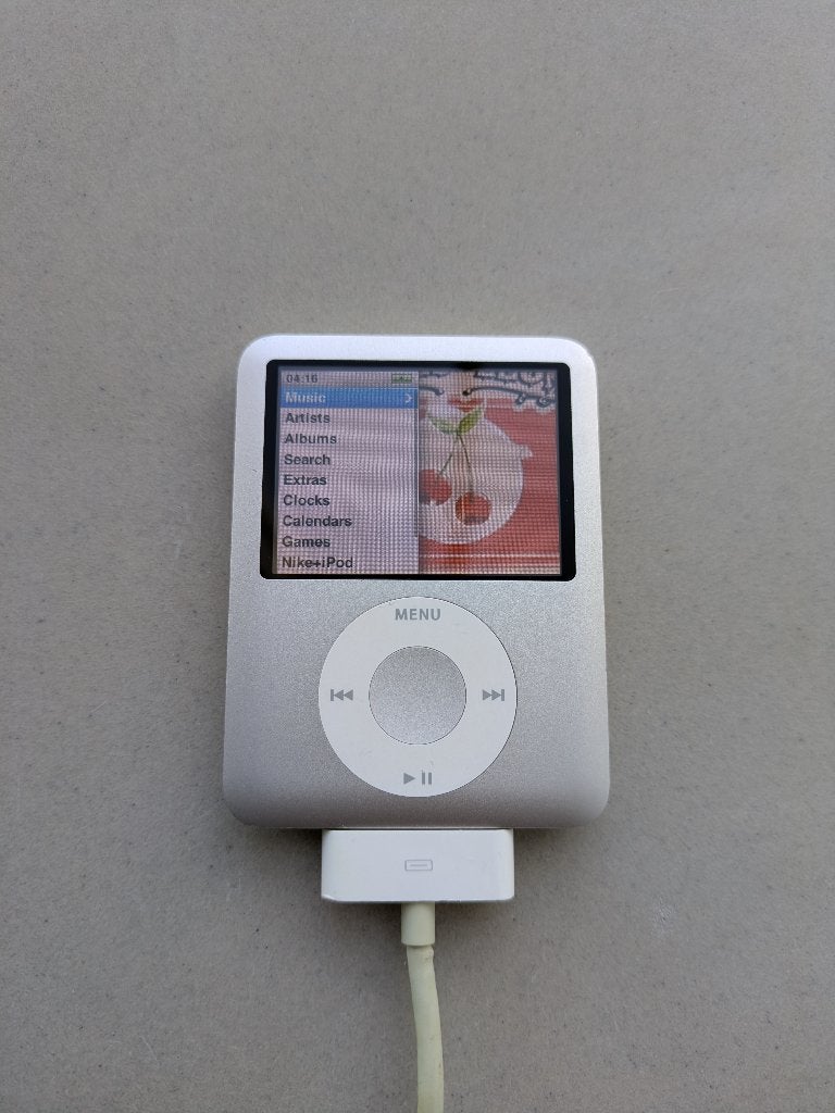 iPod Nano 3e generatie 4GB defect, Audio, Tv en Foto, Ophalen, Niet werkend, Nano, Zilver