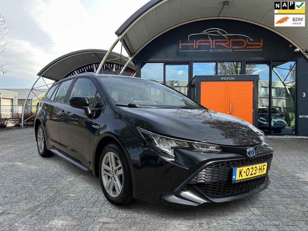 Toyota Corolla Touring Sports 1.8 Hybrid Business Apple Carp