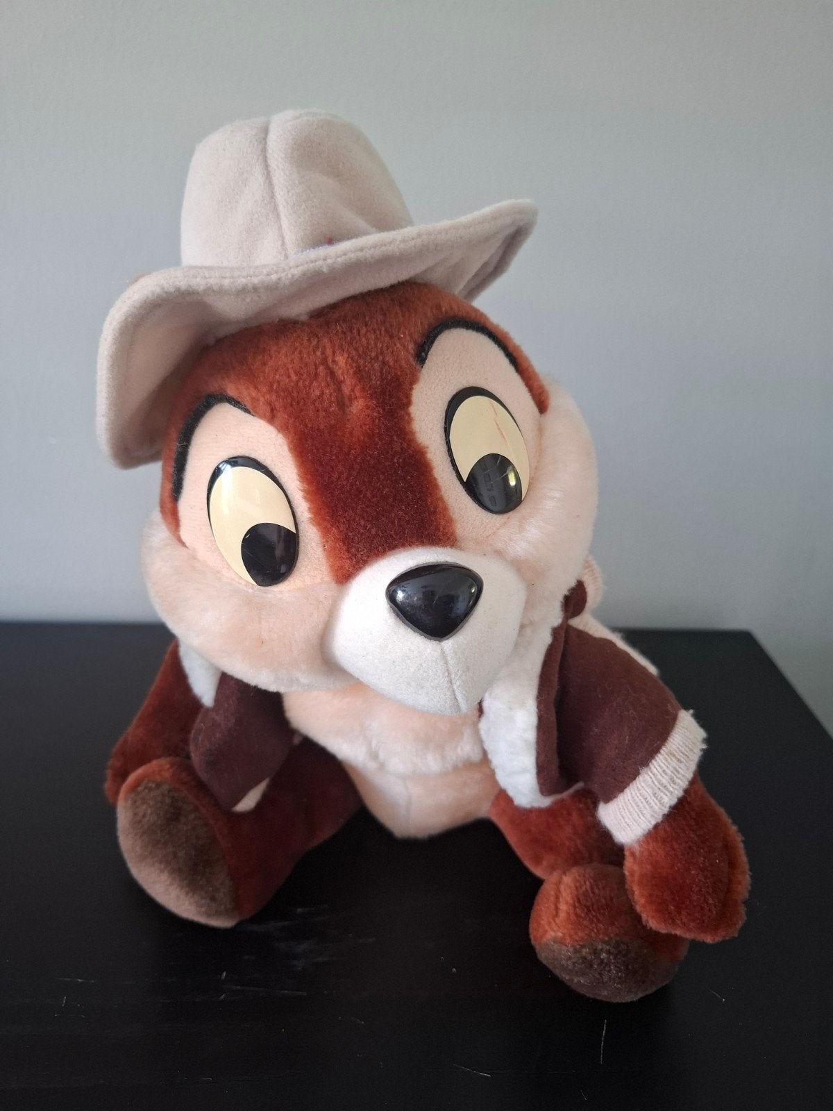 Vintage Disney Knabbel Knuffel Eurodisney met Vest en Hoed, Ophalen of Verzenden, Gebruikt, Overige typen