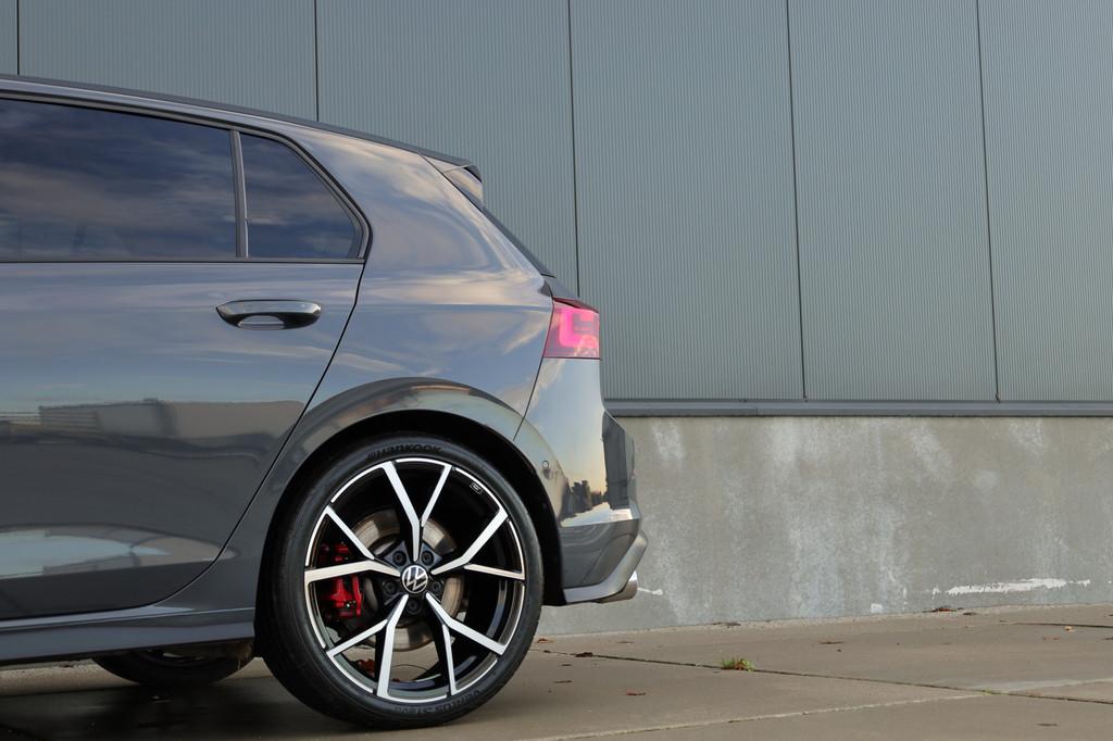 Volkswagen Golf GTI DCC IQ 19" Handbak! Uniek!, Voorwielaandrijving, Gebruikt, 4 cilinders, 1984 cc