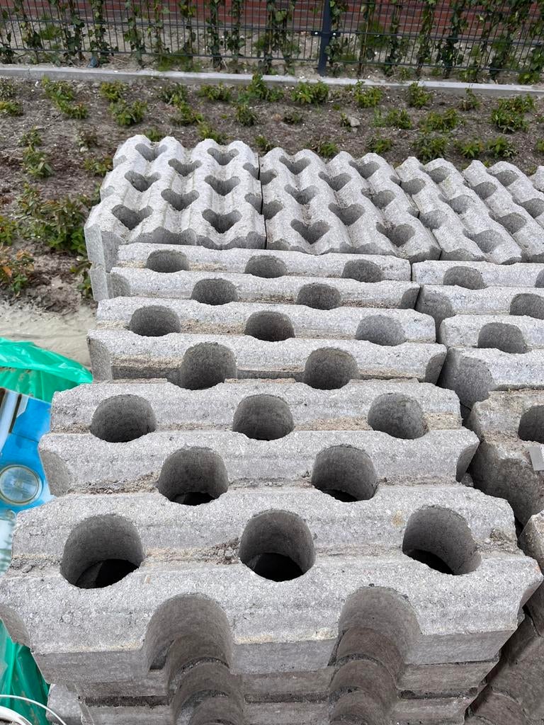 30m2 Gras beton tegel, Ophalen, Zo goed als nieuw, Grijs, Overige typen