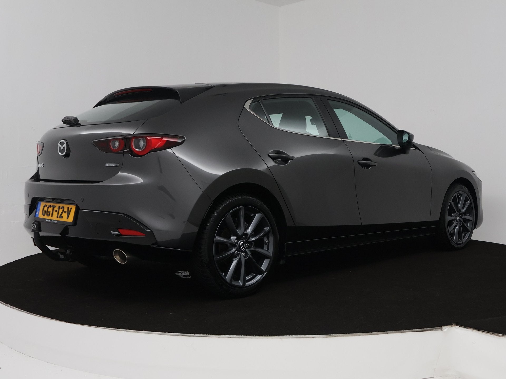 Mazda 3 2.0 e-SkyActiv-X M Hybrid 186 Exclusive-line automaa, Stof, Gebruikt, 1382 kg, Origineel Nederlands