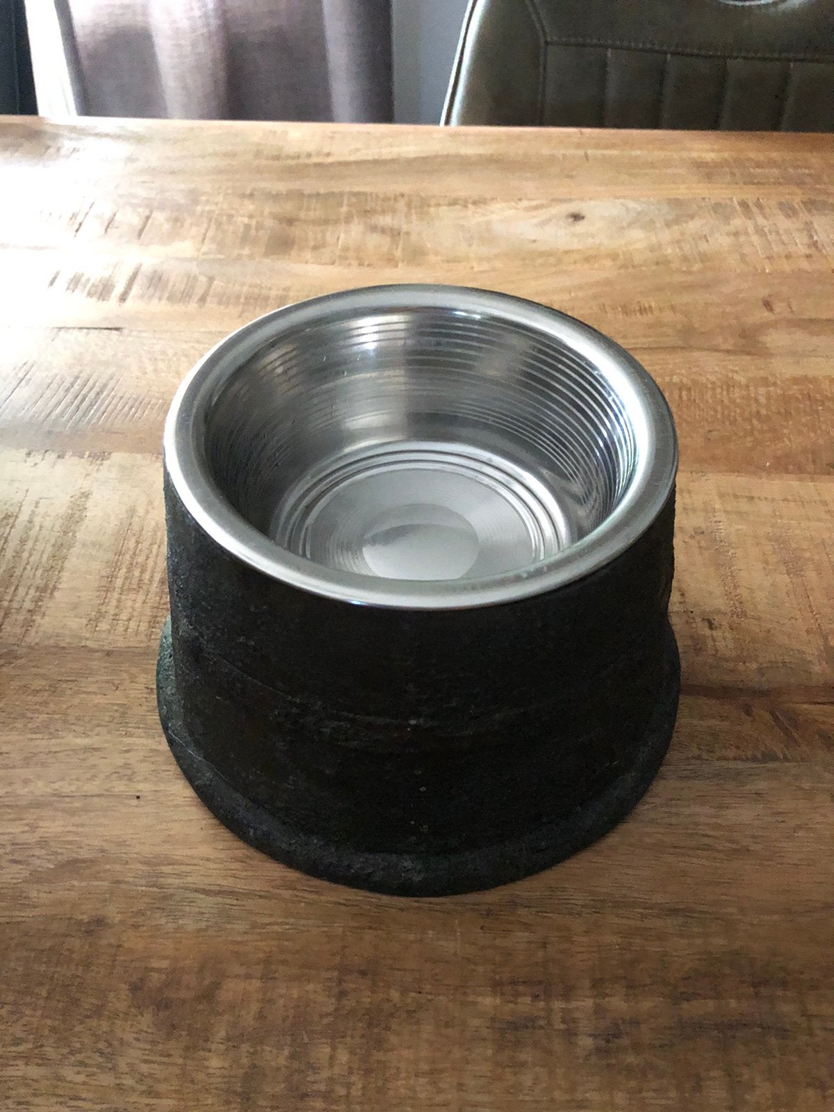 Drink- of voerbak voor hond, Dieren en Toebehoren, Ophalen, Zo goed als nieuw