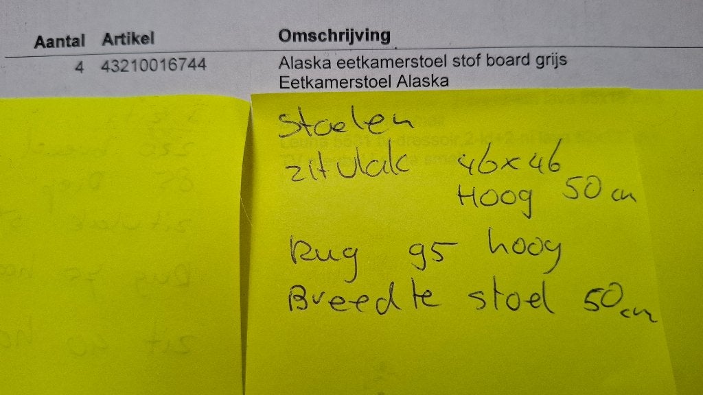 Foto 10 van Bankstel en eetkamerstoelen