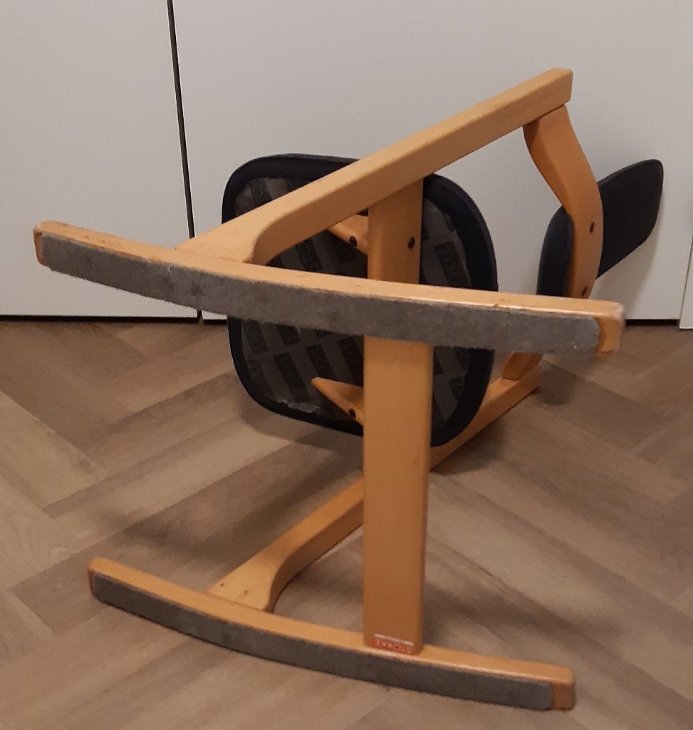 Stoel Stokke "Varier" design - gezondheidsstoel., Huis en Inrichting, Ophalen, Gebruikt, Stof, Eén