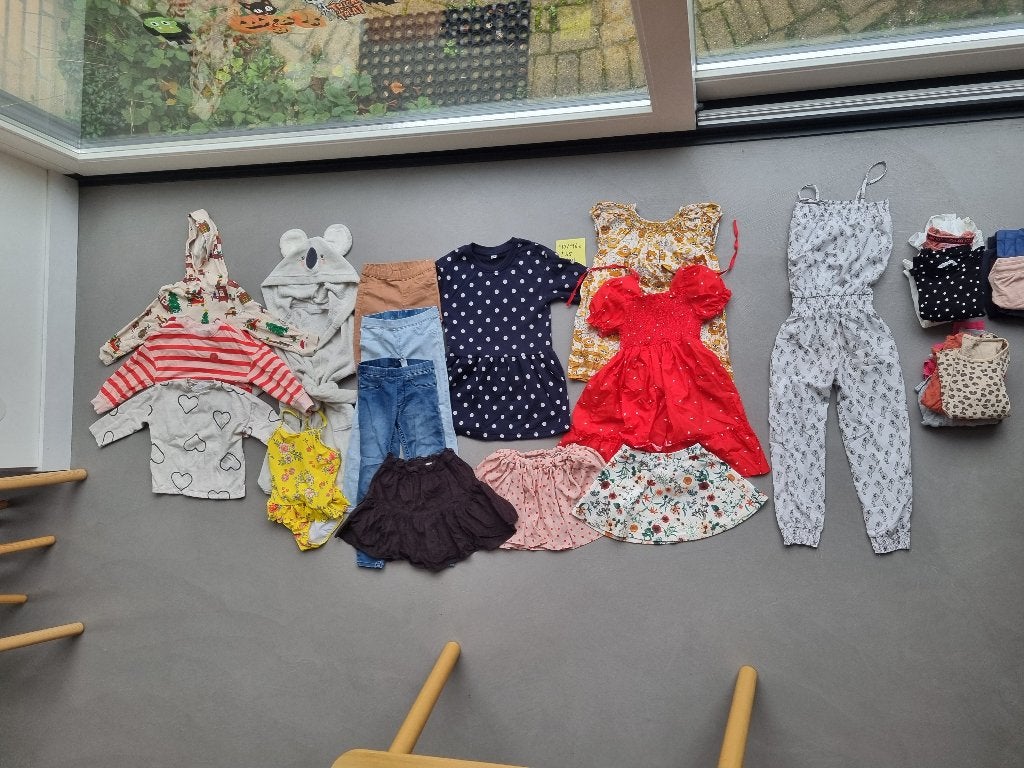 Pakket meisjes kleding maat 110 116 C, Ophalen of Verzenden, Gebruikt, Meisje, Overige typen