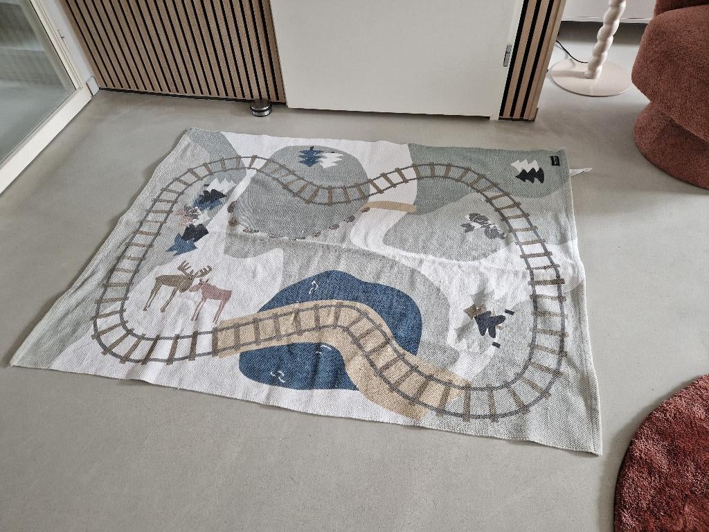 Leuk speelkleed kids concept, Ophalen, Zo goed als nieuw