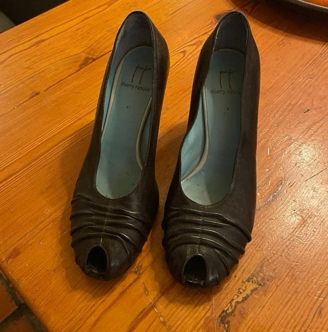 Thierry Rabotin pumps - kalfsleer - z.g.a.n., Ophalen of Verzenden, Zo goed als nieuw, Pumps