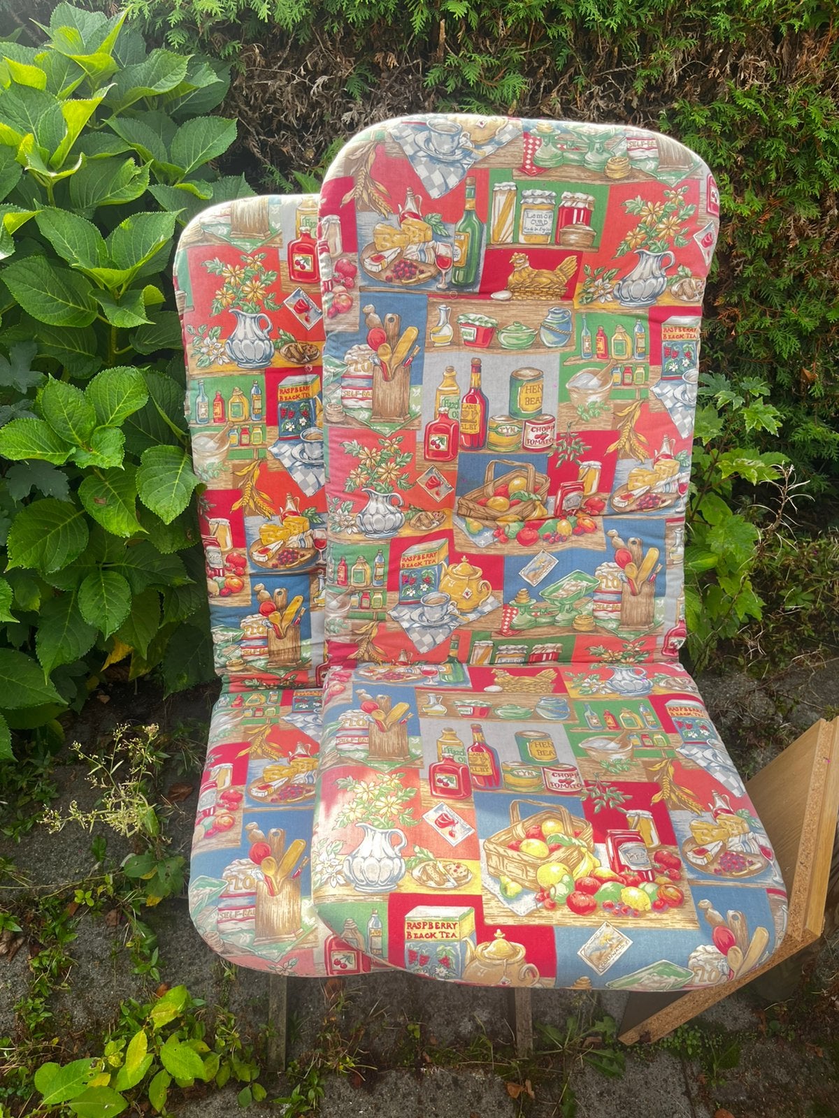 2 dikke tuinstoelkussens, Tuin en Terras, Ophalen, Gebruikt