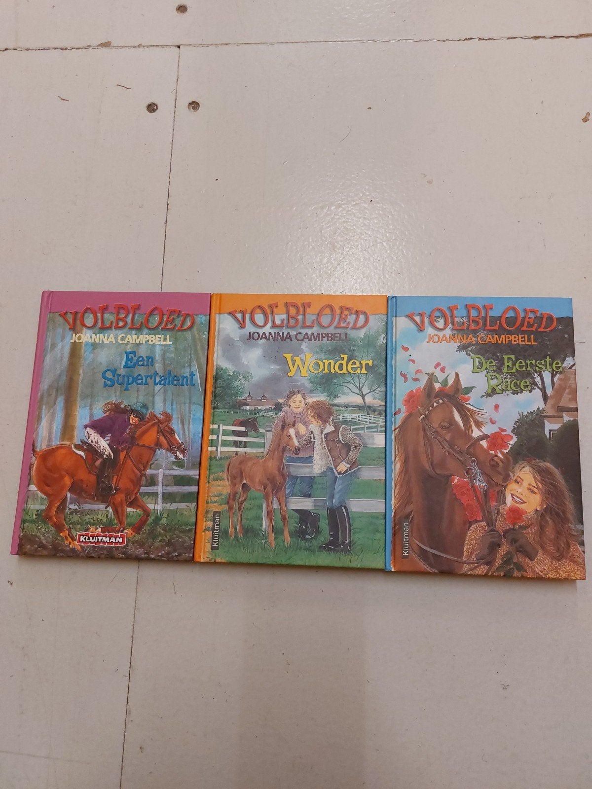 3 jeugd leesboeken van volbloed, Ophalen of Verzenden, Nieuw, Joanna Campbell