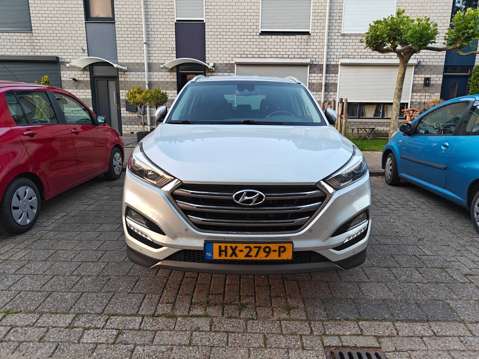 Hyundai Tucson 1.6 T-gdi Comfort 179 pk - Trekhaak - Camera, Auto's, Voorwielaandrijving, Navigatiesysteem, 1591 cc, 4 cilinders