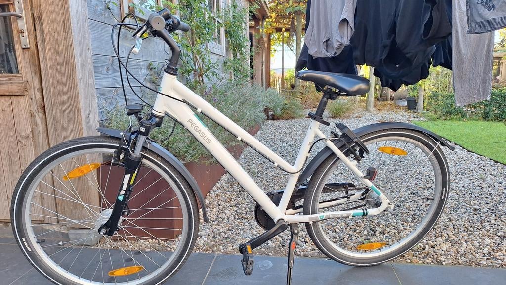 Pegasus sportieve meisjesfiets wit 7 versnellingen, Fietsen en Brommers, Fietsen | Dames | Sportfietsen en Toerfietsen, Overige merken