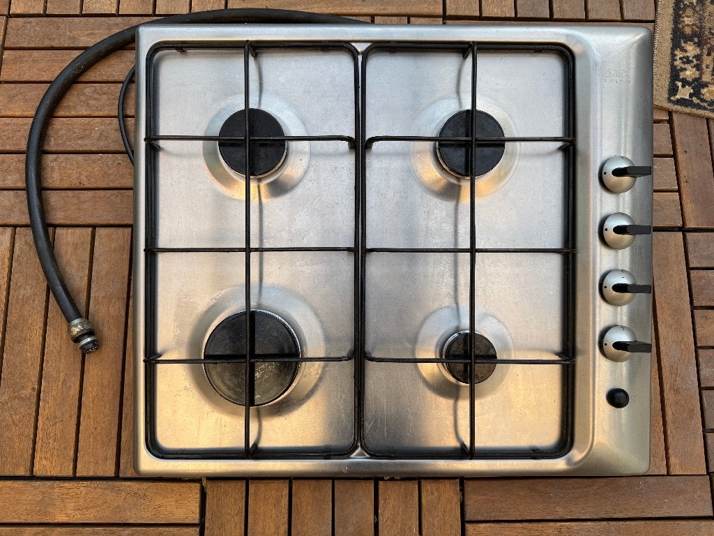 Te koop: Zanussi ZGL 64 IX Kookplaat (nette staat), Witgoed en Apparatuur, Kookplaten, Ophalen, 4 kookzones, Zo goed als nieuw