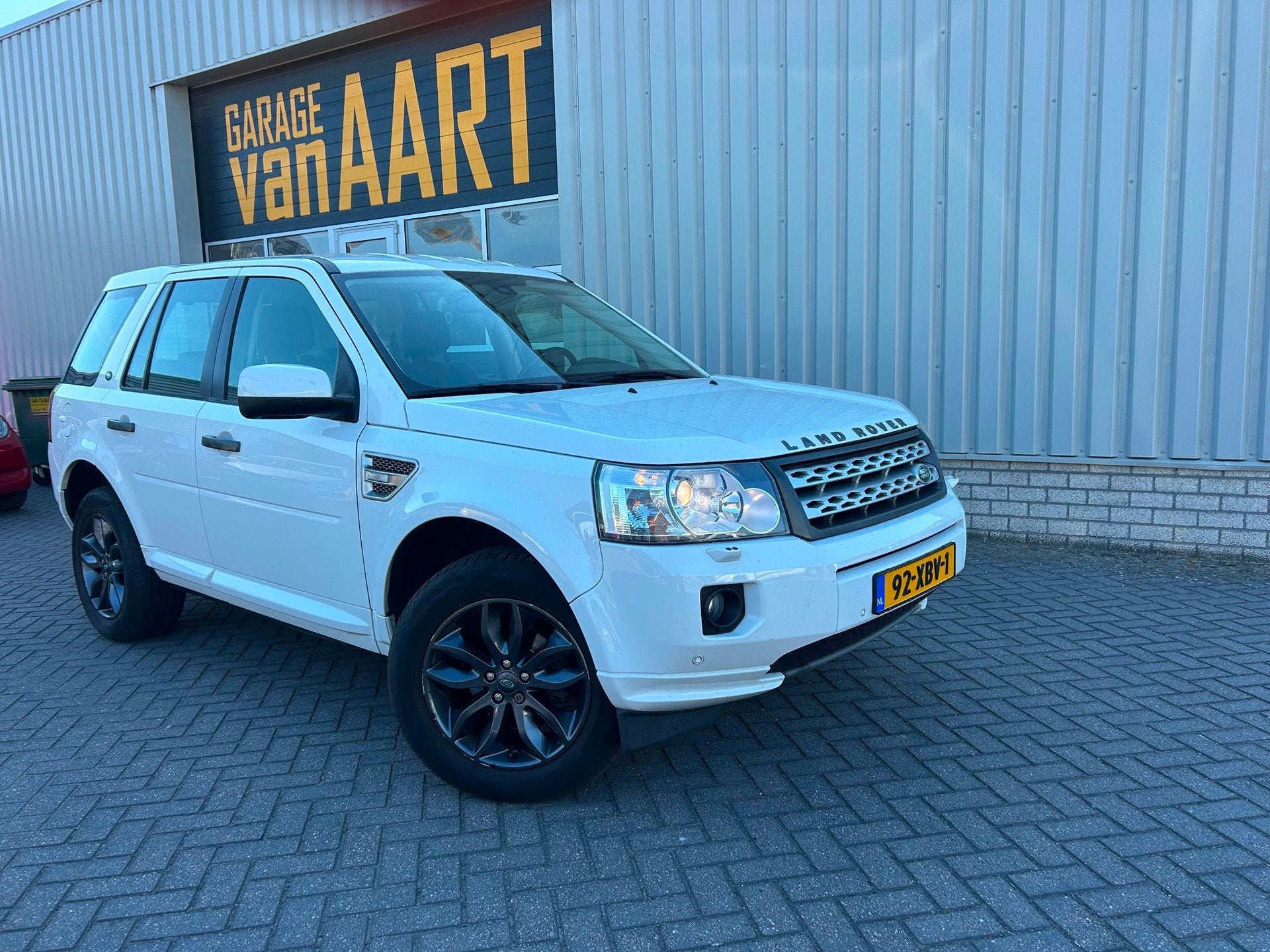 Land Rover Freelander 2.2 SD4 SE | LEER | AUTOM | NAVI | 4x4, Automaat, Euro 5, Gebruikt, Zwart