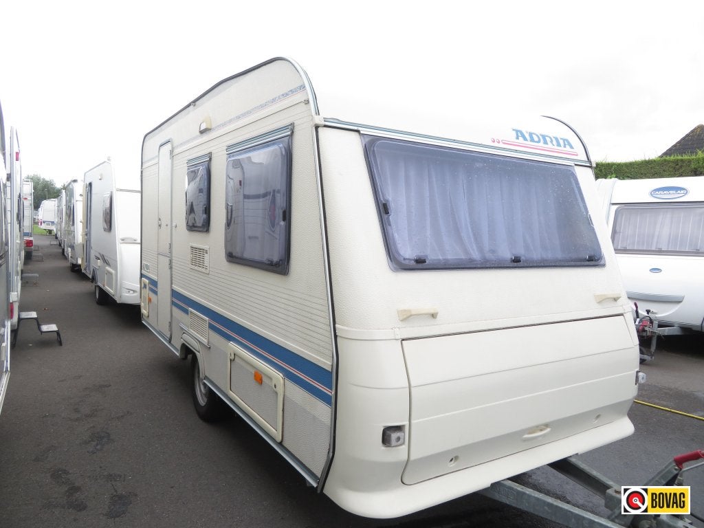 Adria Unica 390 PS +mover, Caravans en Kamperen, Kleine zit, Adria, Tot en met 4, Schokbreker