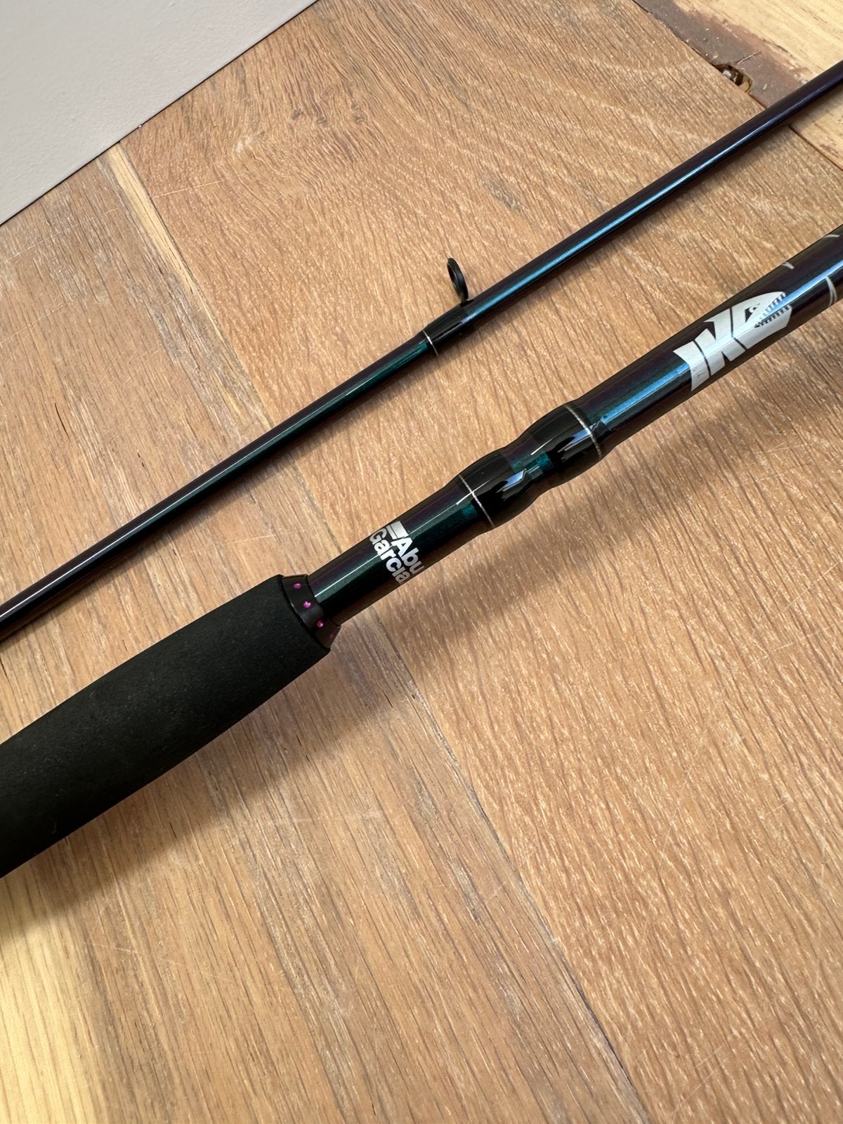 Nieuwe Abu Garcia Ike Signature spinhengel, 2.70m & 20-50 gr, Abu garcia, Werphengel, Nieuw, Ophalen of Verzenden