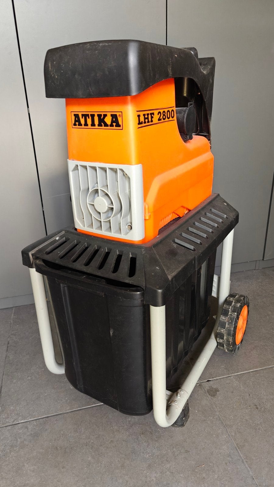 Atika LHF 2800 Hakselaar met opvangbak, Ophalen, Gebruikt, Atika, Met opvangbak