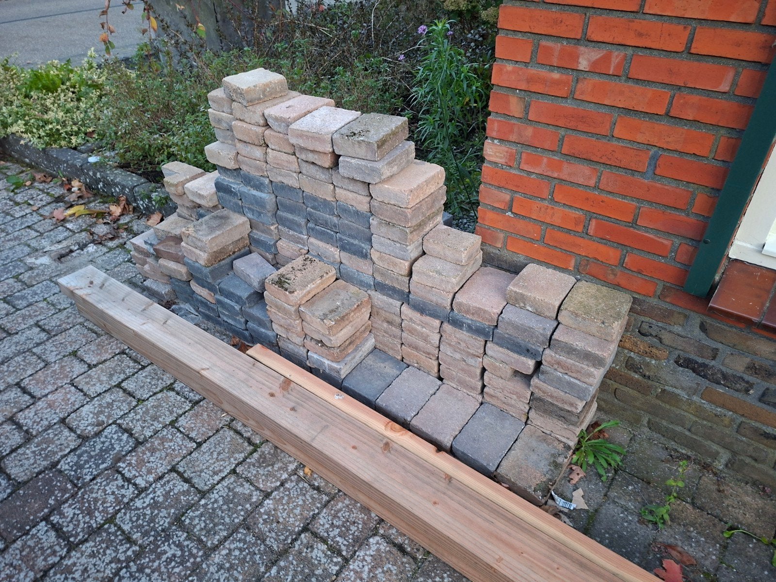Gratis af te halen: Gebruikte stenen (15x20 cm), Ophalen, Gebruikt, Klinkers, 10 m² of meer