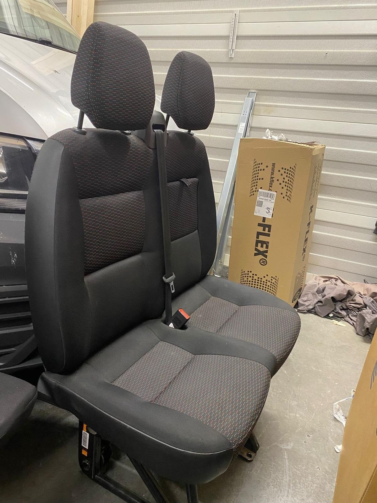 Dubbele Bijrijdersbank uit Fiat ducato 2014, Auto-onderdelen, Interieur en Bekleding, Ophalen, Gebruikt, Renault