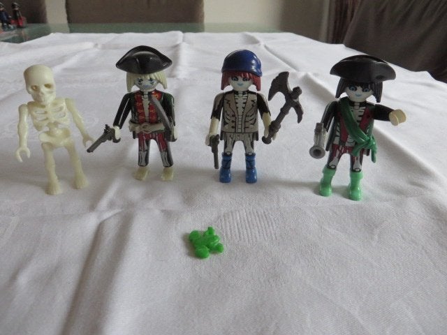 Te koop aangeboden: Diverse setjes Playmobil  , Complete set, Ophalen of Verzenden, Zo goed als nieuw, Figuren