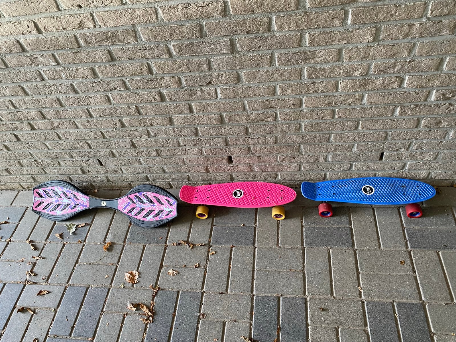 Waveboard en 2 skateboards. Gratis!, Ophalen, Gebruikt, Skateboard