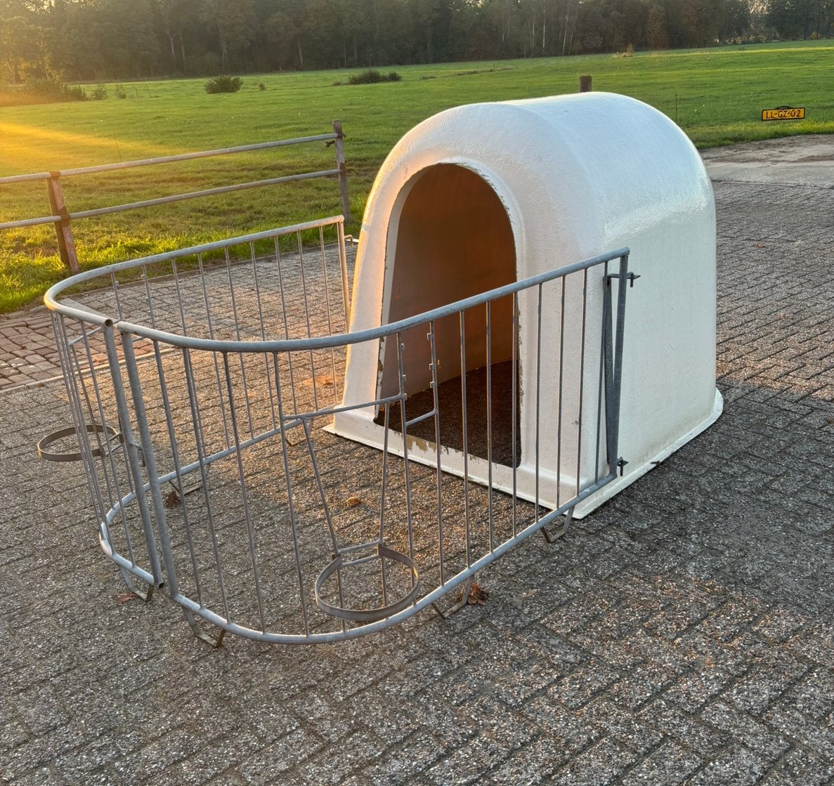 Iglo’s kalver hokje, Dieren en Toebehoren