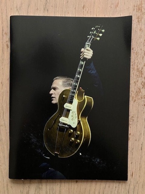 Bryan Adams fotoboek, Ophalen of Verzenden, Zo goed als nieuw, Boek, Tijdschrift of Artikel