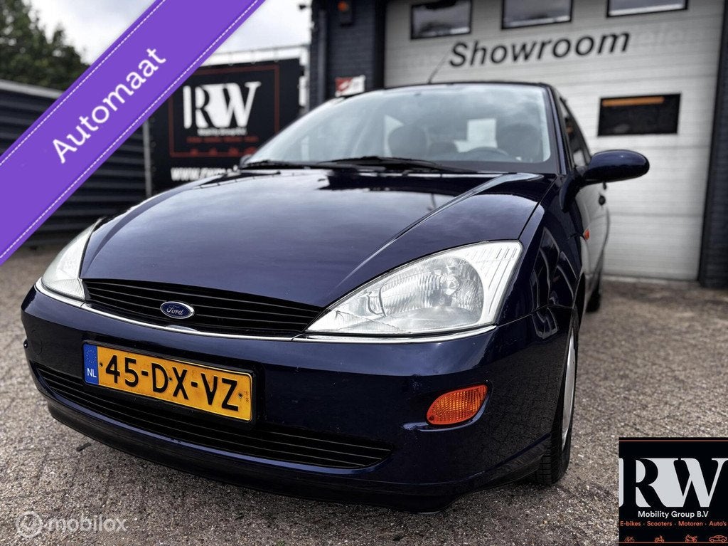 Ford Focus 1.6-16V Ghia AUTOMAAT*A/C*TREKHAAK*NIEUWE APK*NAP, Auto's, Ford, 1596 cc, 101 pk, 4 cilinders, Blauw