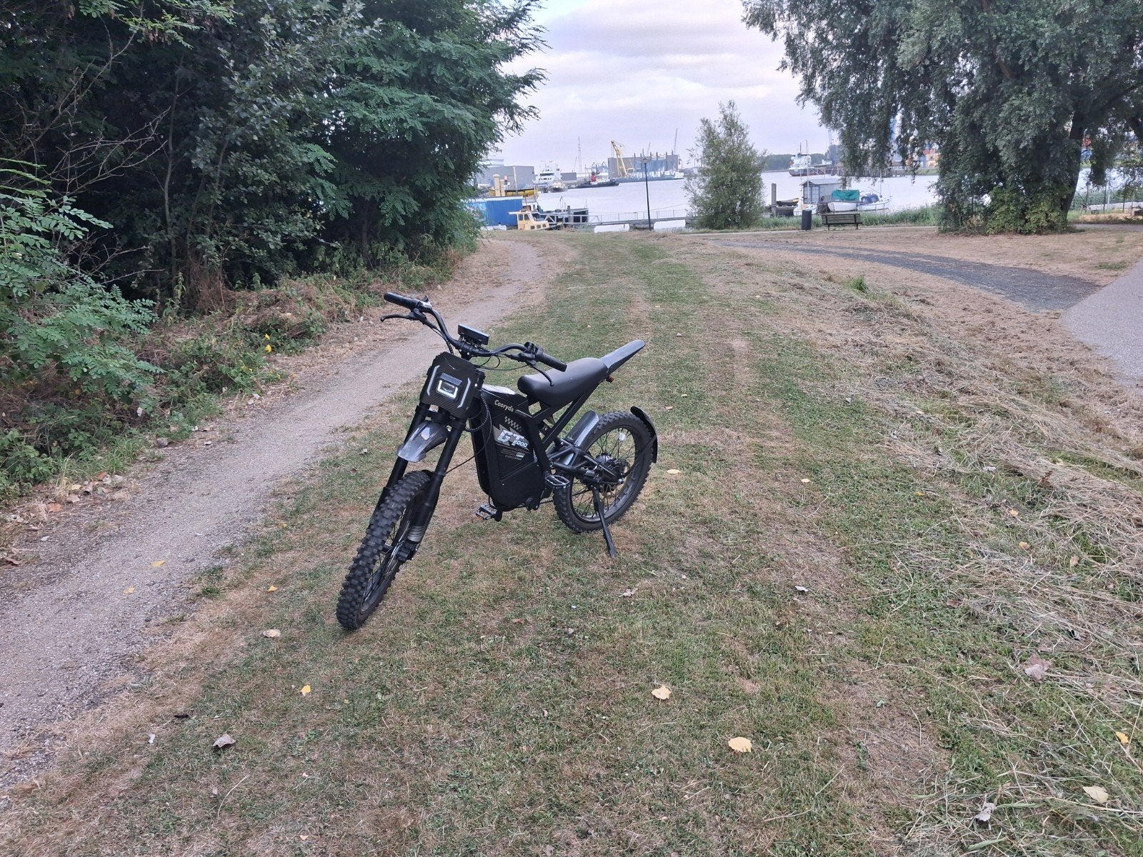 GT2000 TEKOOP, Fietsen en Brommers, Brommers | Derbi, Gebruikt, Ophalen