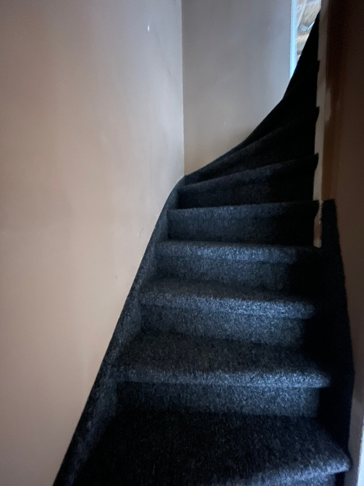 Trap laten stofferen €330 incl tapijt zuid limburg!, Ophalen of Verzenden, Nieuw, Trap