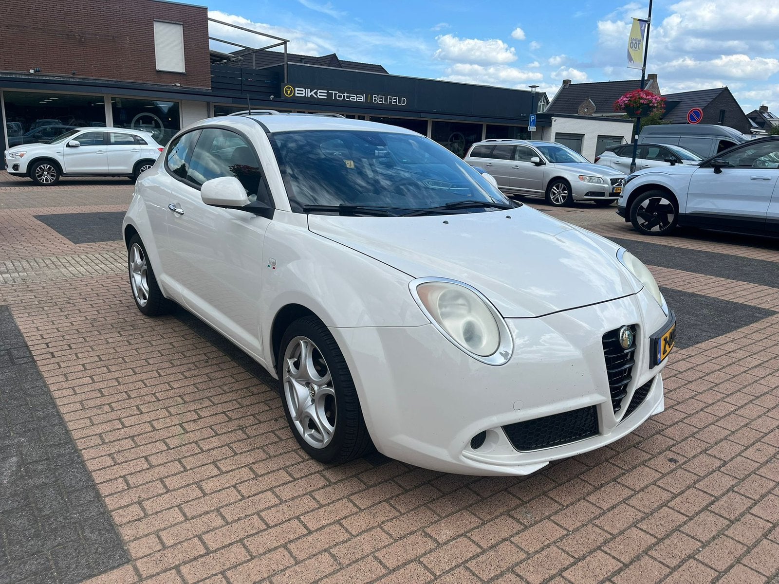 Alfa Romeo MiTo 1.4 58KW 2009 Wit Apple Carplay Sportint., Auto's, Alfa Romeo, Voorwielaandrijving, 4 cilinders, 1055 kg, Handgeschakeld