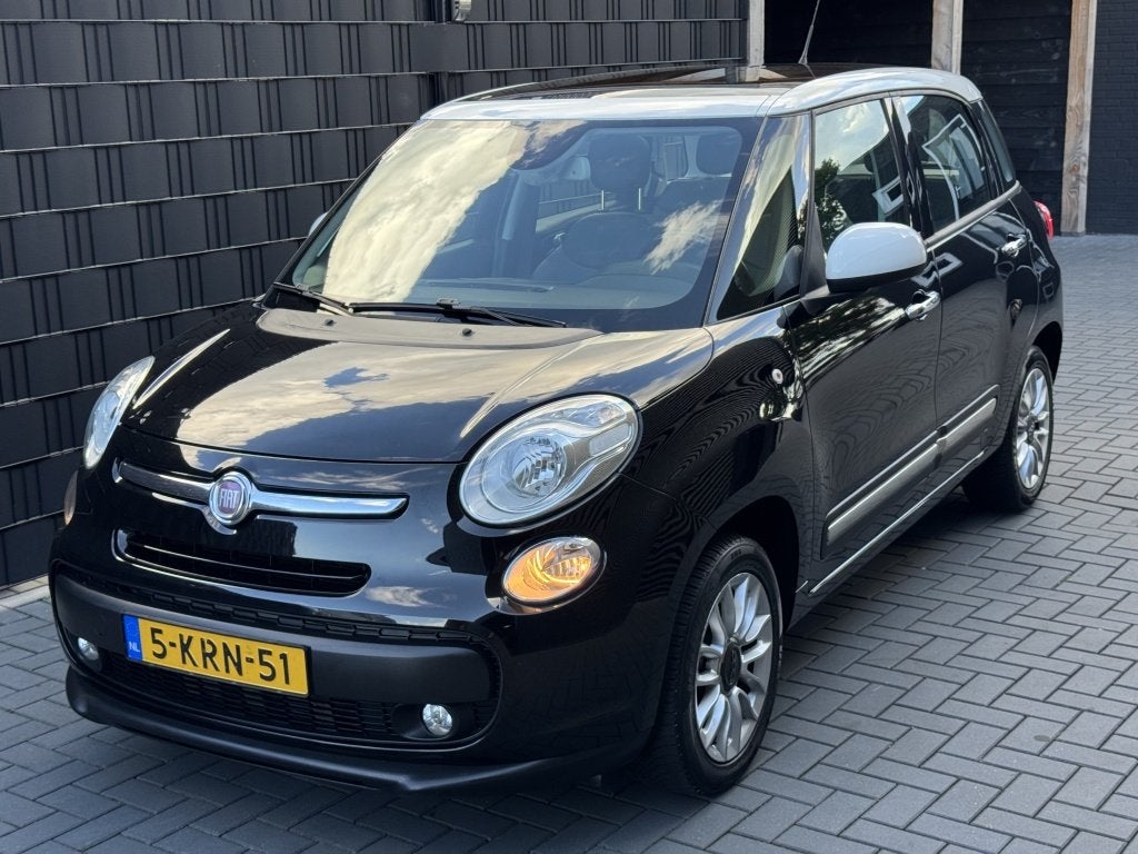 Fiat 500L 0.9 TwinAir Lounge| PANORAMA| CLIMA| 6-BAK| CRUISE, 21 km/l, Gebruikt, Euro 6, Leder en Stof