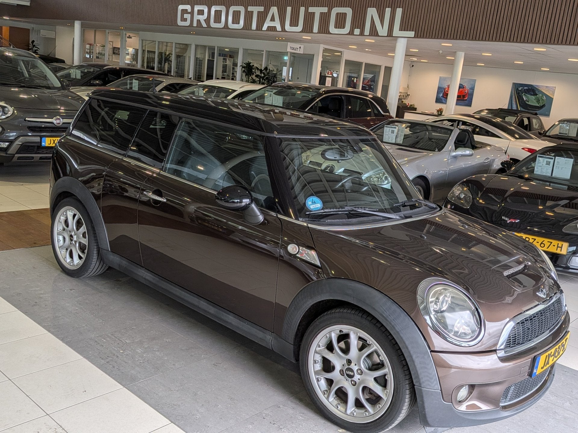 MINI Clubman 1.6 Cooper S Chili Airco, Stuurbekrachtiging, Voorwielaandrijving, Gebruikt, Bruin, 4 stoelen
