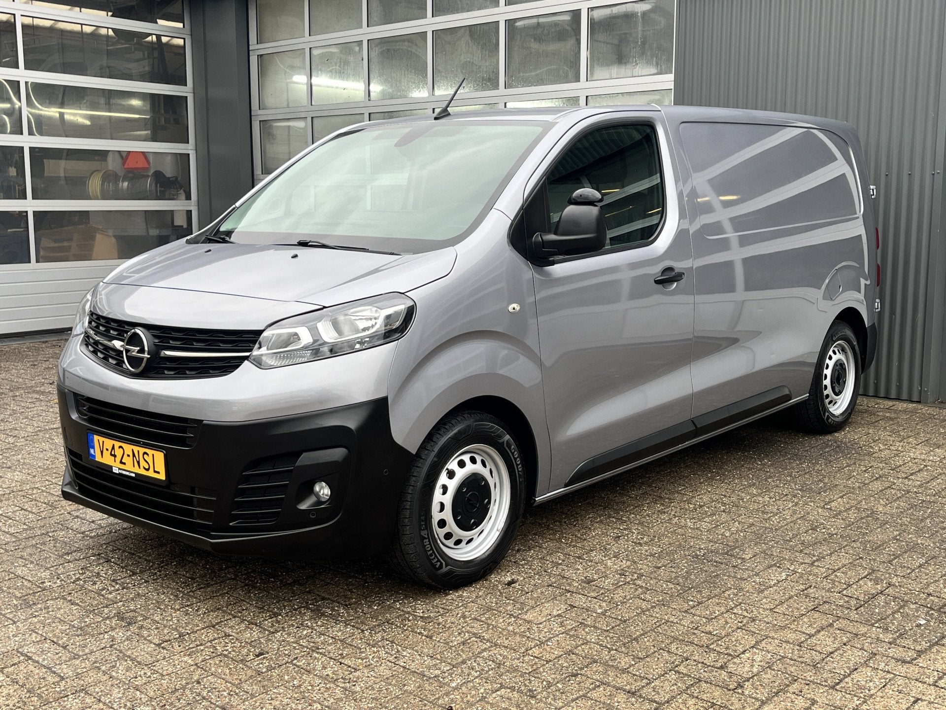 Opel Vivaro 1.5 CDTI L2H1 Marge BTW en BPM vrij! Airco Cruis, Auto's, Voorwielaandrijving, Stof, Gebruikt, 4 cilinders