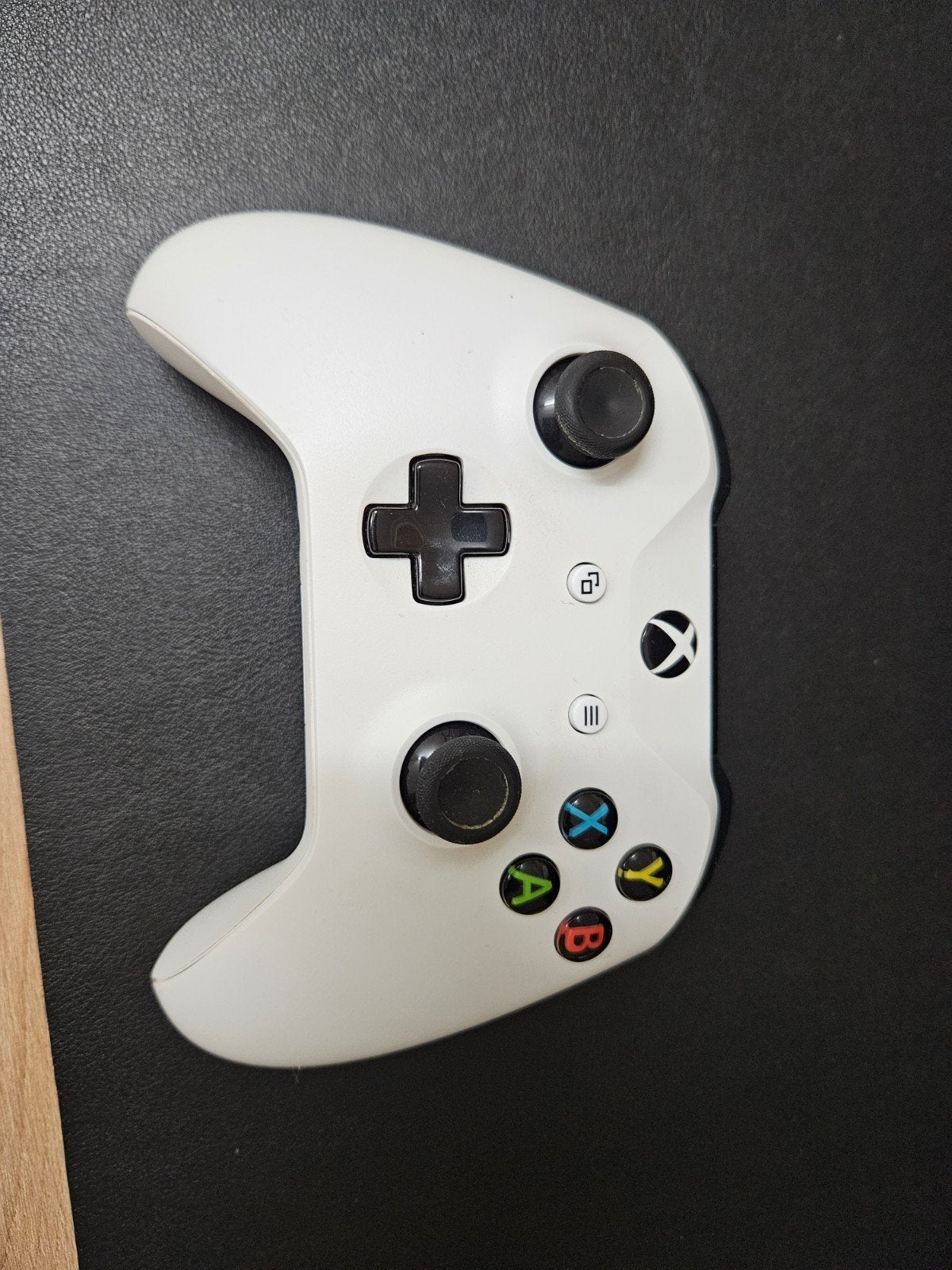 Xbox One S Controller (PC Bluetooth) - Wit, Gebruikt, Ophalen of Verzenden, Xbox One, Controller