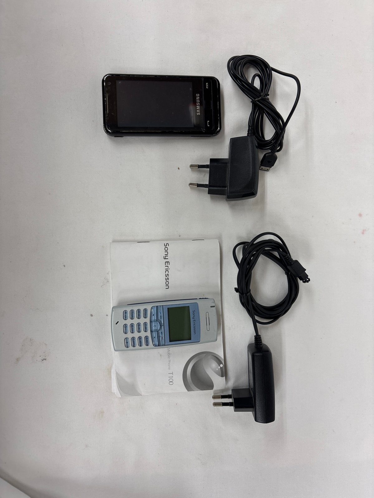 Samsung Touchscreen Telefoon & Sony Ericsson T100, Gebruikt, Ophalen of Verzenden, Minder dan 3 megapixel, Klassiek of Candybar