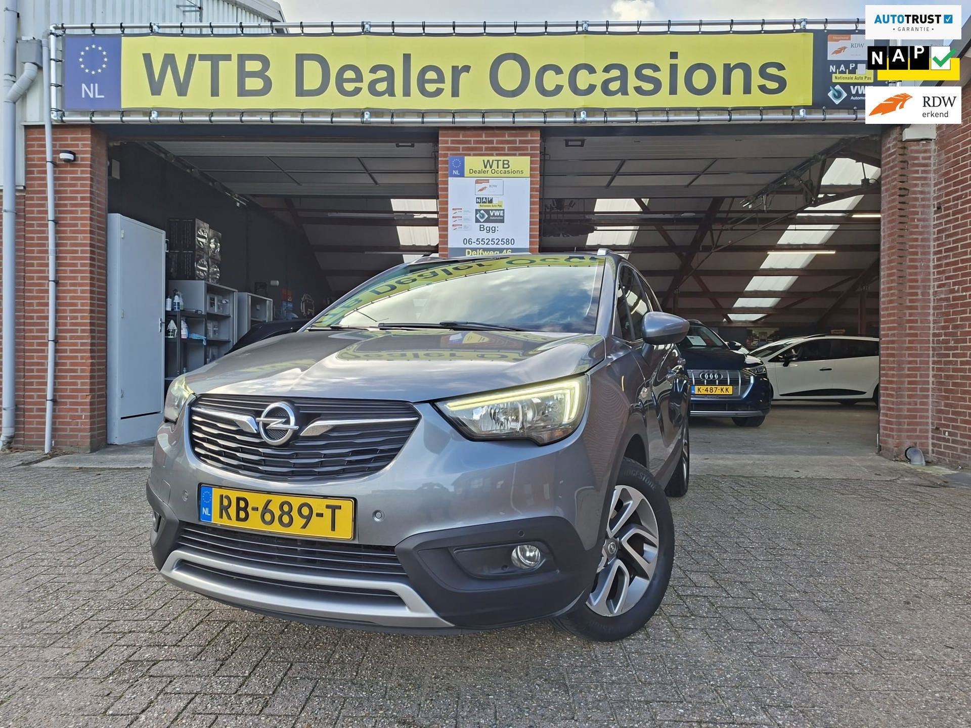 Opel Crossland X 1.2 Turbo Innovation, Trekhaak Dealer o.h.,, Auto's, Gebruikt, Euro 6, 1199 cc, 49 €/maand